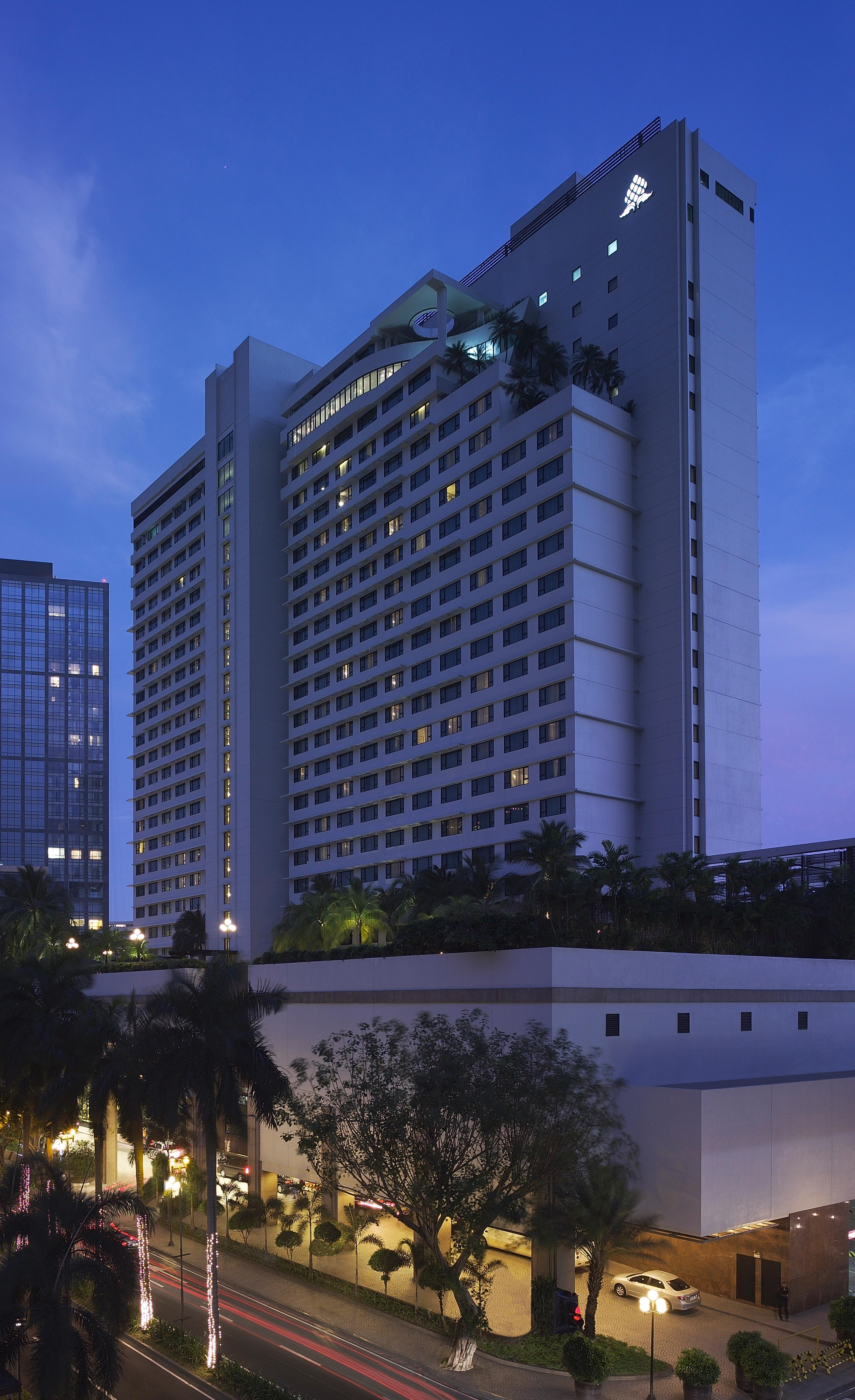 New World Makati Hotel, Manila Makati City Exteriör bild